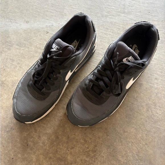 Nike Air Max 90 - Picture 4 of 5